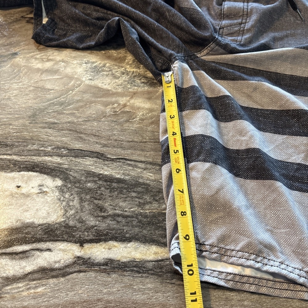 O'Neill Board Shorts Mens Medium Gray Stripe Surf Swim Trunks Quick Dry Pocket38 - Picture 6 of 8